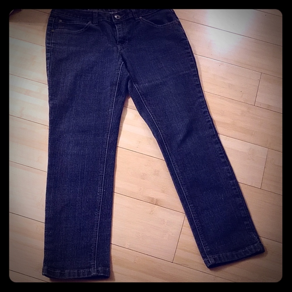 A.N.A. Curvy fit blue jeans Size 10